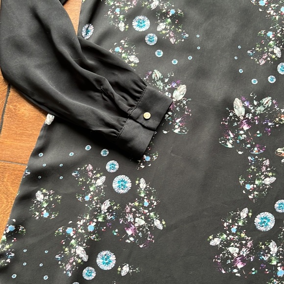 Zara Long Sleeve Flowy Dress with Lace Back - Picture 5 of 8